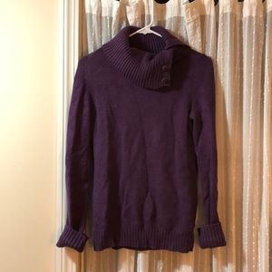 Banana republic plum purple button detail sweater